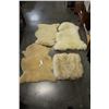 Image 1 : 3 SHEEP SKIN RUGS AND PILLOW