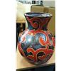 Image 3 : SET OF TWO VASES