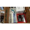 Image 3 : BOX OF KITCHEN ITEMS