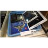 Image 1 : TRAY OF PHONES, TABLETS, COINS, ETC