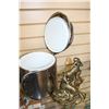 Image 2 : NOVELTY ICE BUCKET AND BRASS RAMS