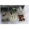 Image 2 : ORGANIZER FULL OF JEWELLRY