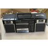 Image 1 : SANYO BOOMBOX