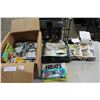 Image 1 : BOX OF SPORTS AND COLLECTOR CARDS