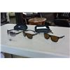 Image 2 : SMITH, SUNCLOUD AND CASED MENS SUNGLASSES