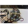 Image 3 : 3 DESIGNER BAGS, TRAVEL STRAIGHTENER