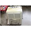 Image 2 : 9,000 BTU AIR CONDITIONER, WITH HOSE