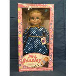 Mrs. Beasley MIB with voice of Cheryl Ladd