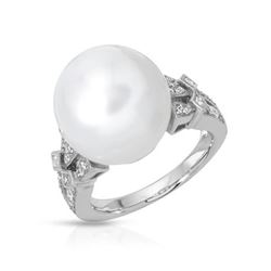 14KT White Gold 19.09ct Pearl and Diamond Ring