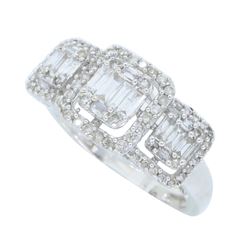 18KT White Gold 0.55ctw Diamond Ring