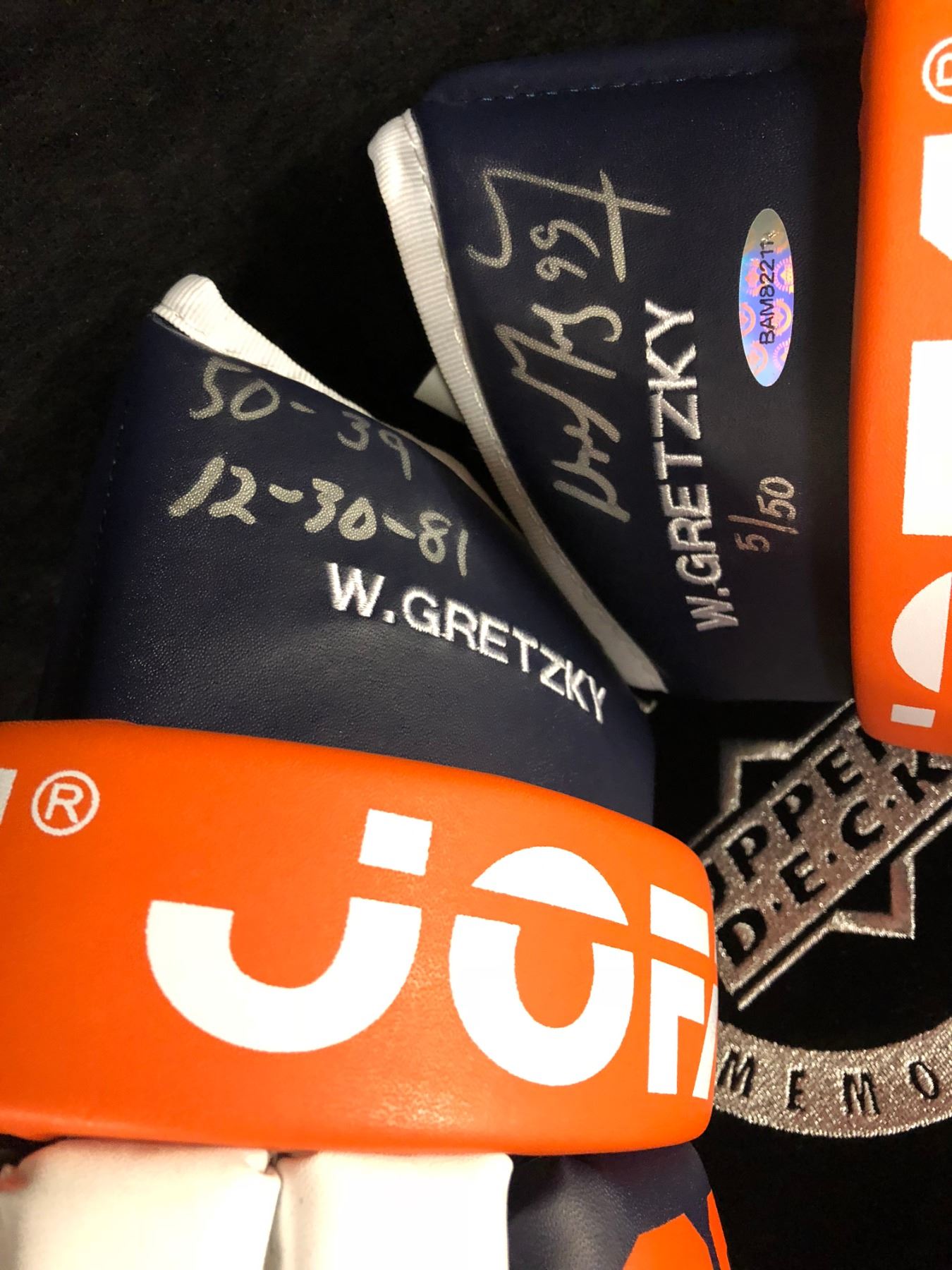 LIMITED EDITION WAYNE GRETZKY SIGNED JOFA HOCKEY GLOVES (50 GOALS IN 39