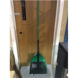 LeafMate 2-Piece Rake