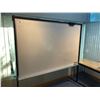 Image 1 : 6' X 4' MOBILE WHITE BOARD