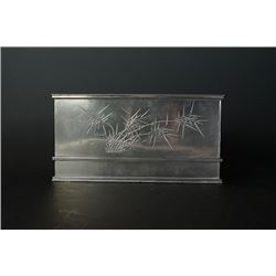 Republican Era "Yan Ji Xing" Mark "Dragon" Square Box, Material Unknown. Condition as is, shown in p