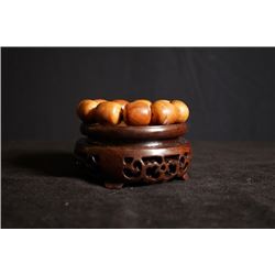 Thuja Sutchuenensis Bead Bracelet with Beads in Chinese Date Shape. Condition as is, shown in photo