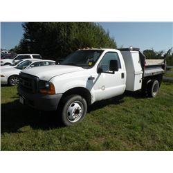 1999 Ford F-550 Super Duty                                    SN#-1FDAF56F4XED70744
