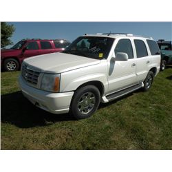 2004 Cadillac Escalade -Salvaged title/inspection done SN#-1GYEK63N84R202123