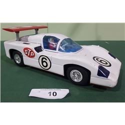 VINTAGE TIN BATTERY POWER RACE CAR