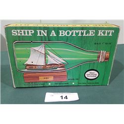 VINTAGE 1971 SHIP IN A BOTTLE KIT