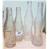 Image 1 : 4 ANTIQUE SODA POP BOTTLES