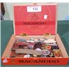 Image 1 : WOOD CIGAR BOX W/COLLECTIBLES