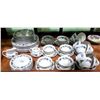 Image 1 : 67 PC ROYAL DOULTON "BURGUNDY" CHINA SET