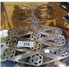 Image 1 : PAIR VINTAGE SILVERPLATE EXPANDING TRIVETS