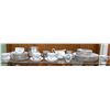Image 1 : 51 PCS ENGLISH BONE CHINA IN THE "FORGET-ME-NOT" PATTERN