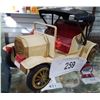Image 1 : VINTAGE JAPANESE TIN FRICTION CAR