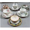 Image 1 : 6 TEACUPS/SAUCERS