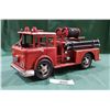 Image 1 : TIN FIRETRUCK