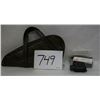 Image 1 : HK PISTOL LIGHT AND PISTOL CASE