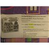 Image 2 : MELISSA & DOUGS MULTI-LEVEL SOLID WOOD DOLLHOUSE, CHELSEA DOLL COTTAGE