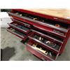 Image 2 : HUSKY ROLLING TOOL CABINET & CONTENTS ( KEY IN OFFICE) (2 SMALL DENTS PRESENT)