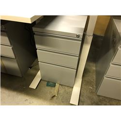 GREY 3 DRAWER PEDESTAL