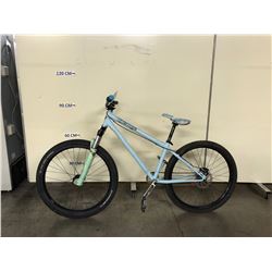 BLUE ORANGE SINGLE SPEED FRONT SUSPENSION DIRT JUMPING BIKE