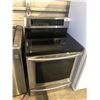 Image 1 : STAINLESS STEEL SAMSUNG STOVE/OVEN