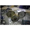Image 2 : 3 VINTAGE CLOCKS