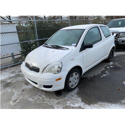 2005 TOYOTA ECHO, 2DR HATCHBACK, WHITE, VIN # JTDJT123850066327