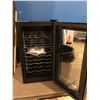 Image 2 : IVATION 18 BOTTLE WINE CELLAR