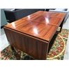 Image 2 : MIDCENTURY DANISH MODERN ROSEWOOD DINING TABLE WITH 2 DROP DOWN SIDE LEAVES MADE IN DENMARK 1970'S