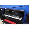 Image 2 : BLACK YOUNG CHANG LACQUER UPRIGHT PIANO WITH BENCH