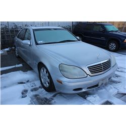 2000 MERCEDES S500, 4DRSD, GREY, GAS, AUTOMATIC, VIN#WDBNG70J9YA097884, DEAD BATTERY, TRUNK WON'T