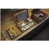 Image 2 : LOT OF ASSORTED COLLECTABLES