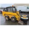 Image 2 : 2006 JOHN DEER SKIDSTEER MODEL 317 PIN:T00317A108855 2100 HOURS