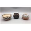 Image 2 : Group of 3 Pueblo Pots