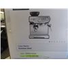 Image 2 : BREVILLE THE BARISTA EXPRESS ESPRESSO MACHINE