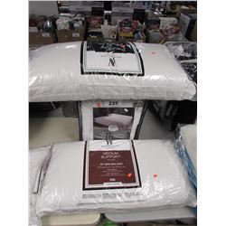 STEARNS & FOSTER 600 THREAD COUNT COVINGTON TWIN PLUSH MATTRESS PAD, 2 WAMSUTTA KING SIZE PILLOWS