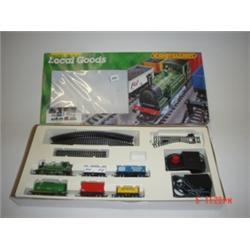 Hornby railways local goods set R323