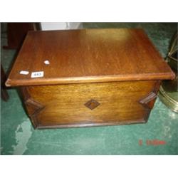 Small wooden oak box, c1930